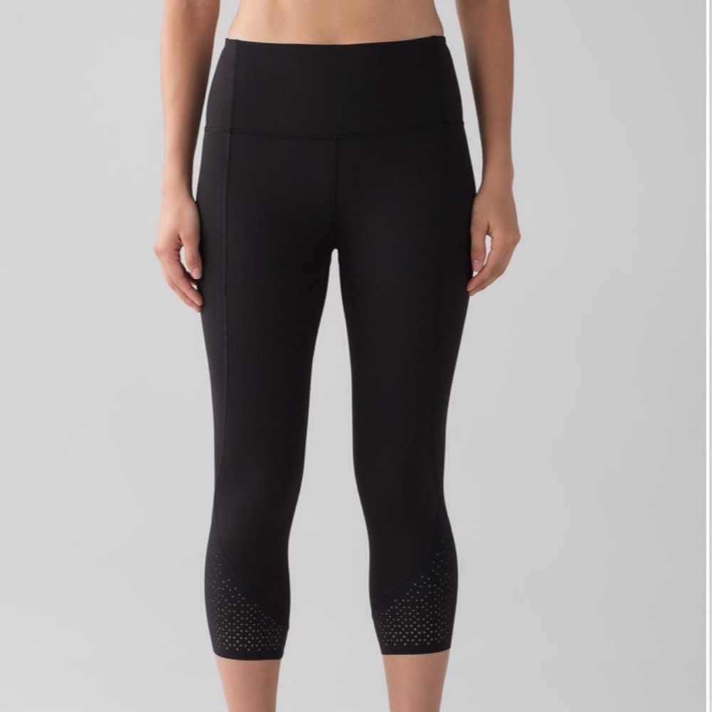 Lululemon Anew Crop Leggings